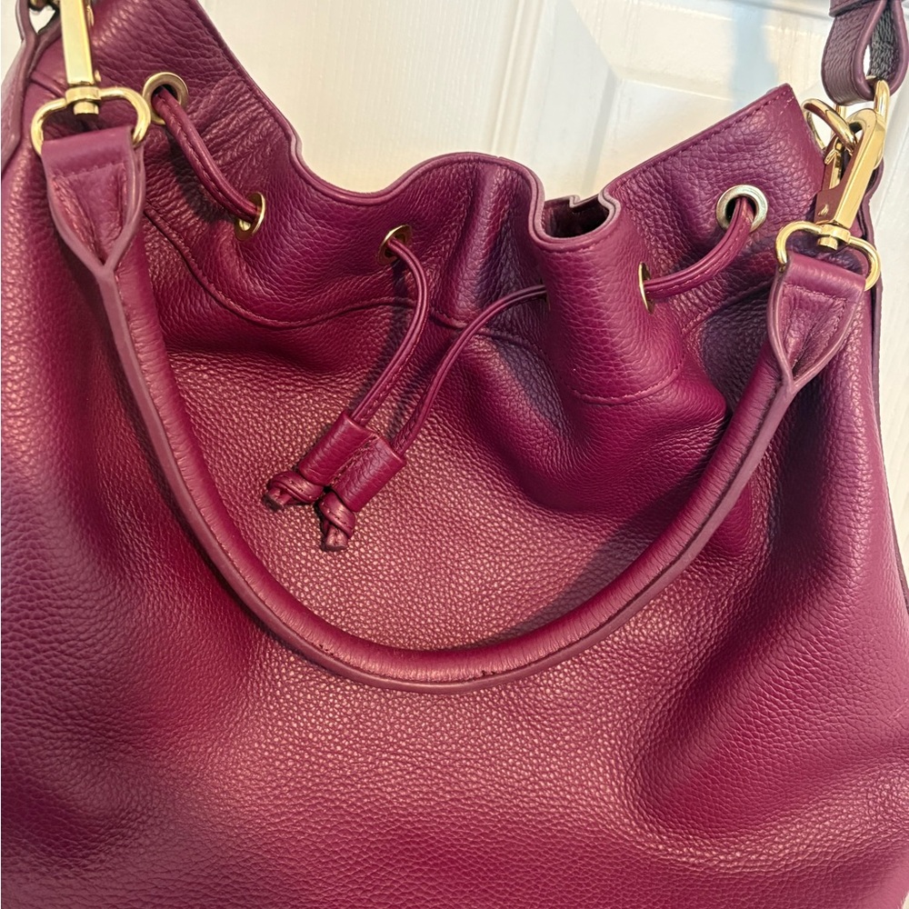Ora Delphine Deep Red Leather Shoulder Bag - Picture 2 of 5